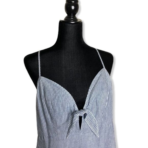 Rails August Bow Tie Dress in August Blue Chambray Pinstripe NWT size Large - Picture 7 of 14